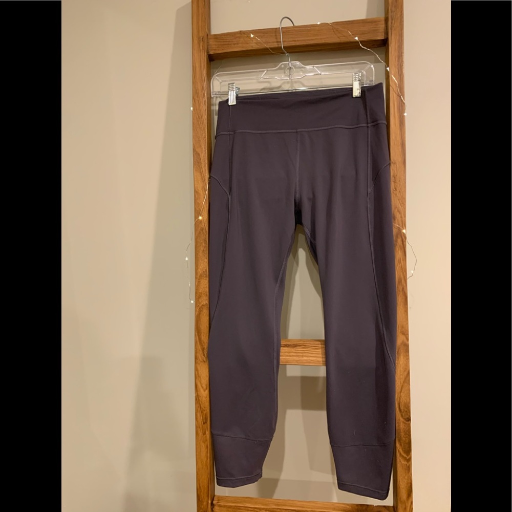 Lululemon In Movement 7/8 tight, size 10, purple